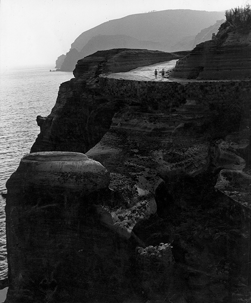 Ischia. Cliff, 1953