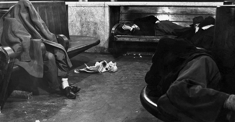 Gianni Berengo Gardin, Waiting Hall, 1954